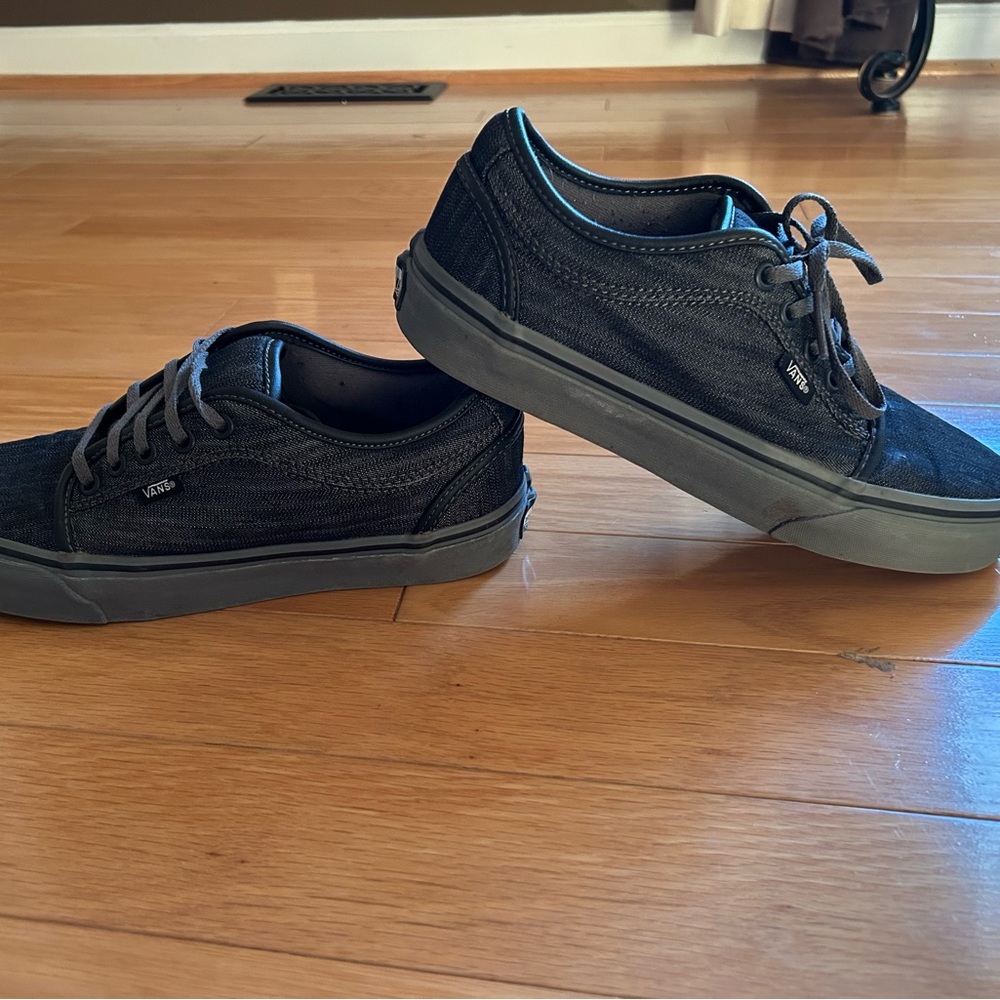 Men’s vans size 8.5